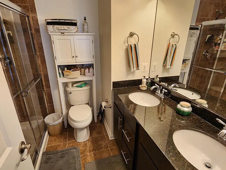 4517 Foster Ave — Photo 15