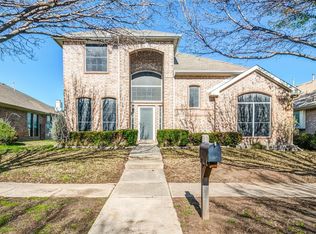 4837 Park Brook Dr, Fort Worth, TX 76137