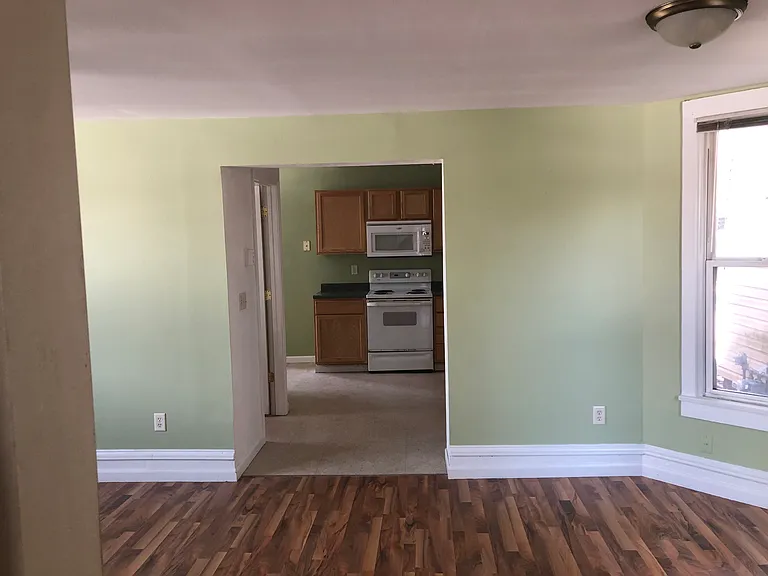 1 bed, 1.0 bath, 700 sqft, $1,100 — Photo 7