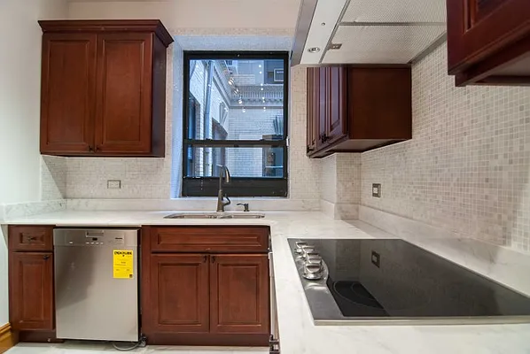 Rented by WAM Partners - William Moses Co. | media 44