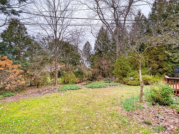 4th image of 301 Parkway Dr