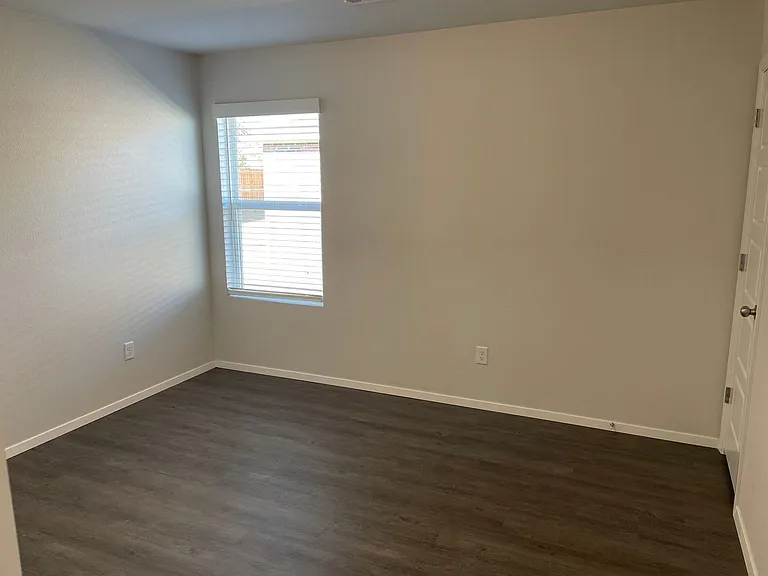 721 Belhaven Rd — Photo 10