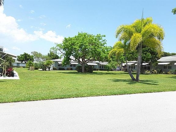 2nd image of 732 S South Dr #C