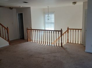 12616 Kempston Ln, Woodbridge, VA 22192