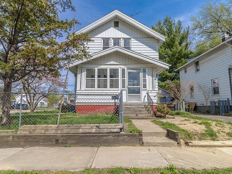 1st image of 3627 Leybourn Ave