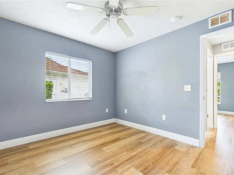 11654 Leda Ln — Photo 16