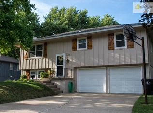 19006 Salem Ct, Independence, MO 64058