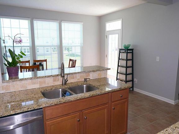 4th image of 9490 Woodbine Way #47