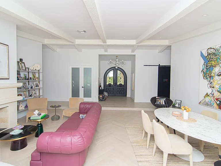 8208 Twin Lake Dr — Photo 6