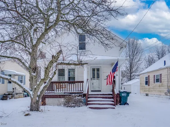 57 Waltz Dr, Barberton, OH 44203