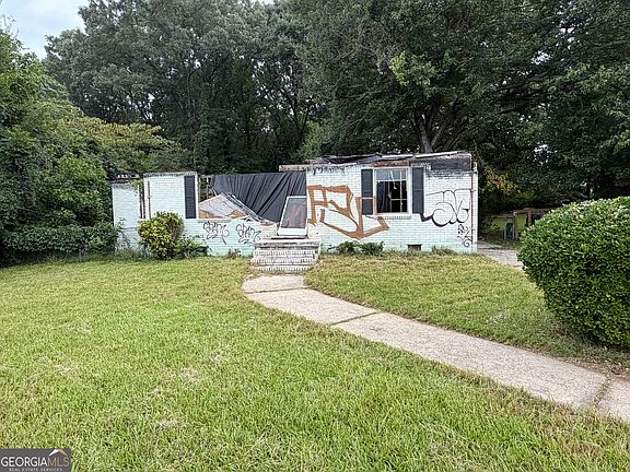 2nd image of 2022 Cook Rd