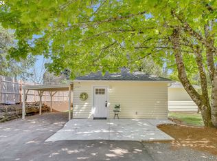 5227 SE Hill Rd, Milwaukie, OR 97267