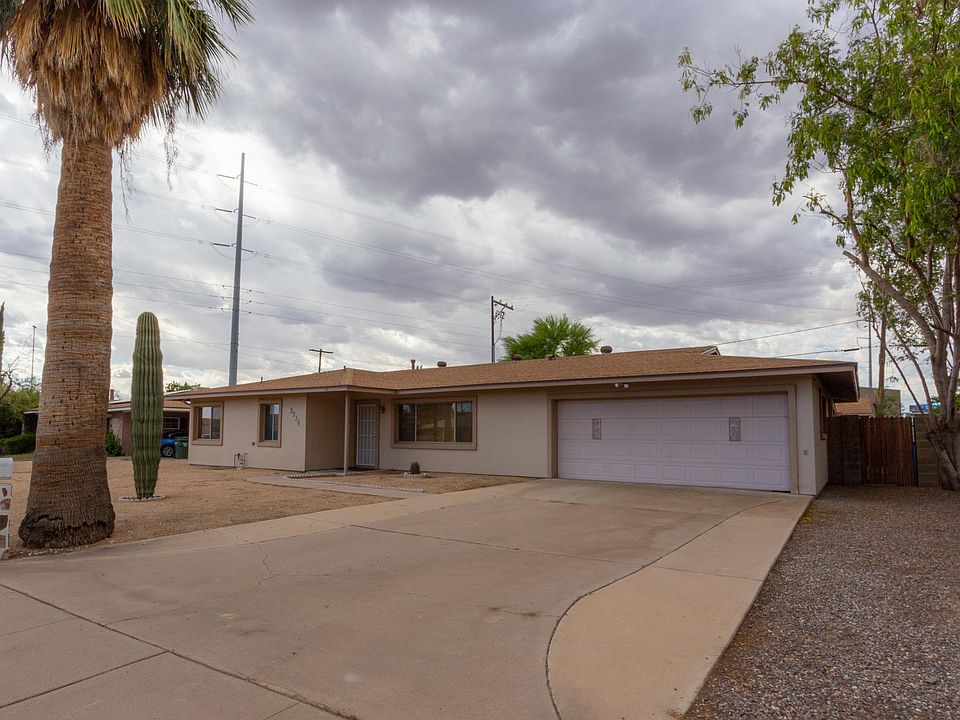 1st image of 2538 W Village Dr
