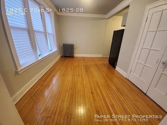 4th image of 1825 E 72nd St #2B