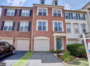 43269 Sunderleigh Sq, Ashburn, VA 20148