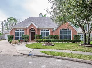 2123 Barrington Pointe Dr, League City, TX 77573