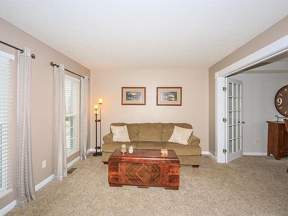 5th image of 9662 Cloveridge Dr
