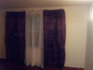 5th image of 2036 Elliott Ave