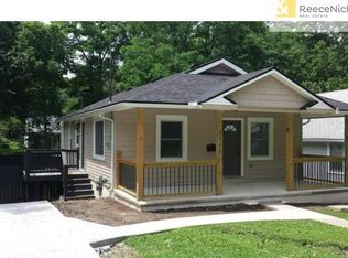 1216 S Spring St, Independence, MO 64055