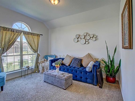 4th image of 12933 Coast Way