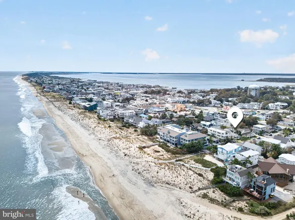 18 West St #A, Dewey Beach, DE 19971