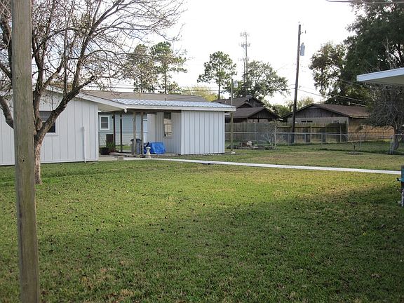 5th image of 1313 Lamar Ave
