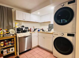 166-168 Auburn St #168B, Cambridge, MA 02139