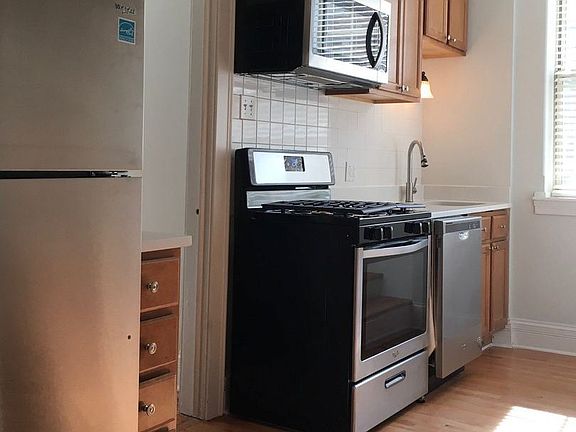 2nd image of 622 Harrison St #G