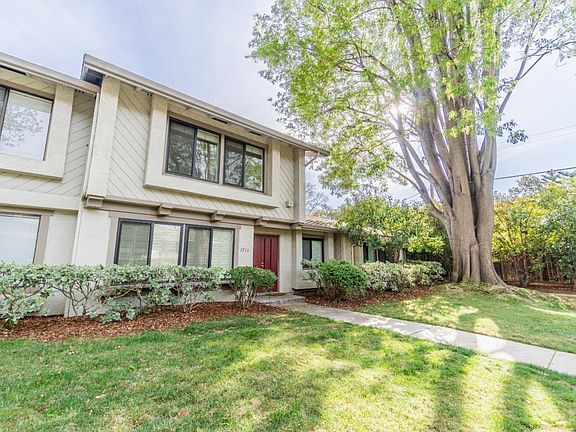 4th image of 1513 Rhinecliff Way Unit 92