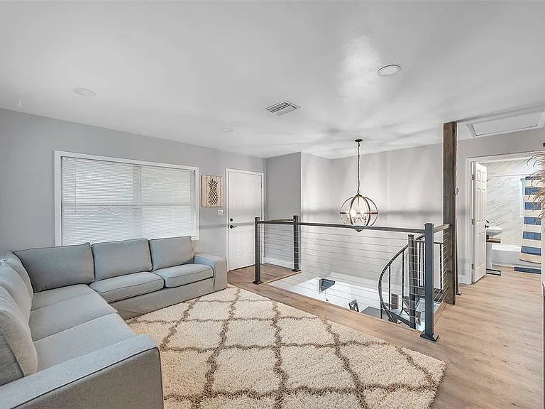 3720 3rd Ave N #1/2 — Photo 31