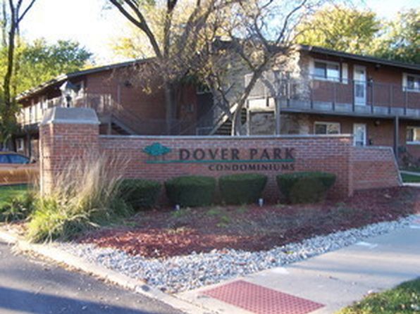 1915 Whitechapel Dr APT 1A, Mount Prospect, IL 60056