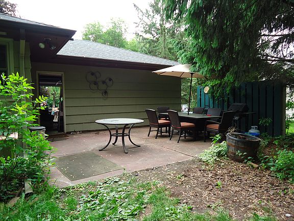 4th image of 204 Maryknoll Dr