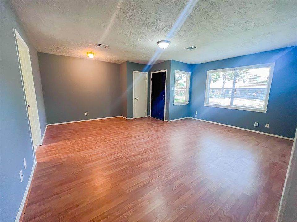7523 Roswell St, Houston, TX 77022 MLS 75039610 Zillow