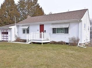 12 Valley Rd, East Greenwich, RI 02818