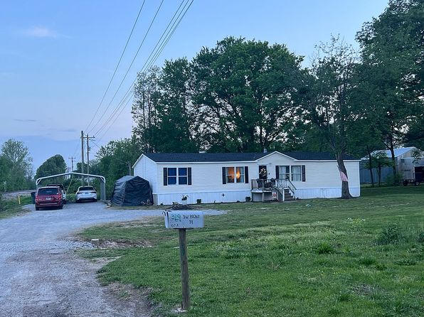 329 SW Front St
