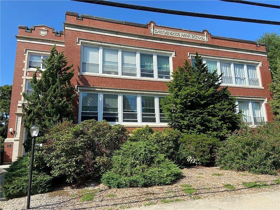 1st image of 15 Curtis St APT 305
