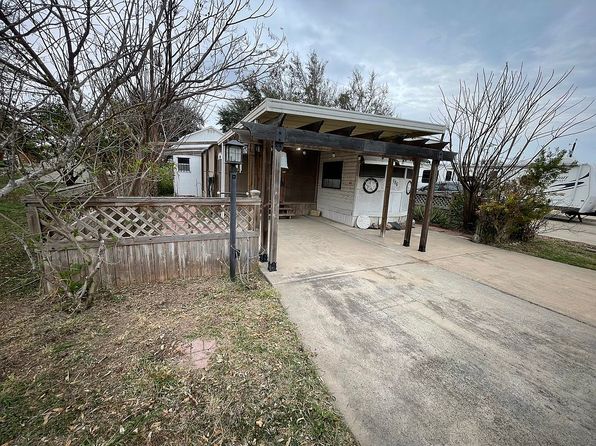 2240 S Bentsen Palm Dr, Palmview, TX 78572