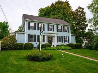 524 Main St, Sturbridge, MA 01518