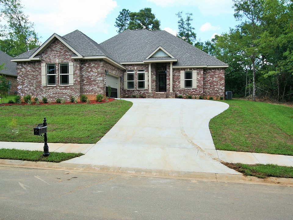 1st image of 24886 Knollwood Dr