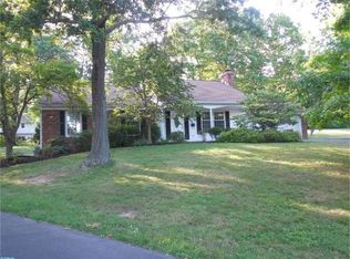 634 Shadywood Dr, Perkasie, PA 18944