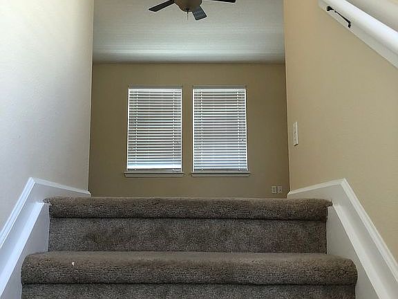 2nd image of 575 Oakleaf Plantation Pkwy Unit 1313