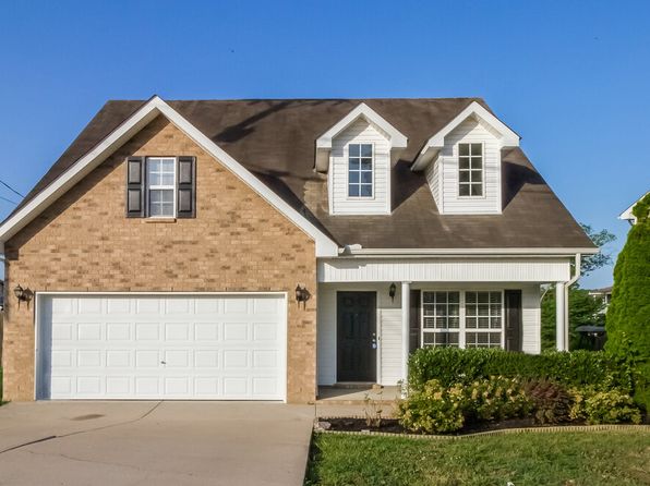 913 Harvest Grove Dr