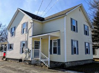 108 Dodge Ave, Sackets Harbor, NY 13685