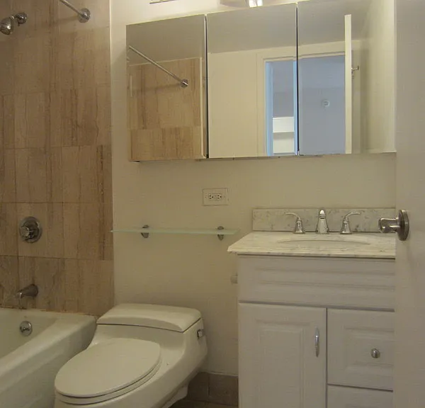 1 Irving Pl #U7D — Photo 3