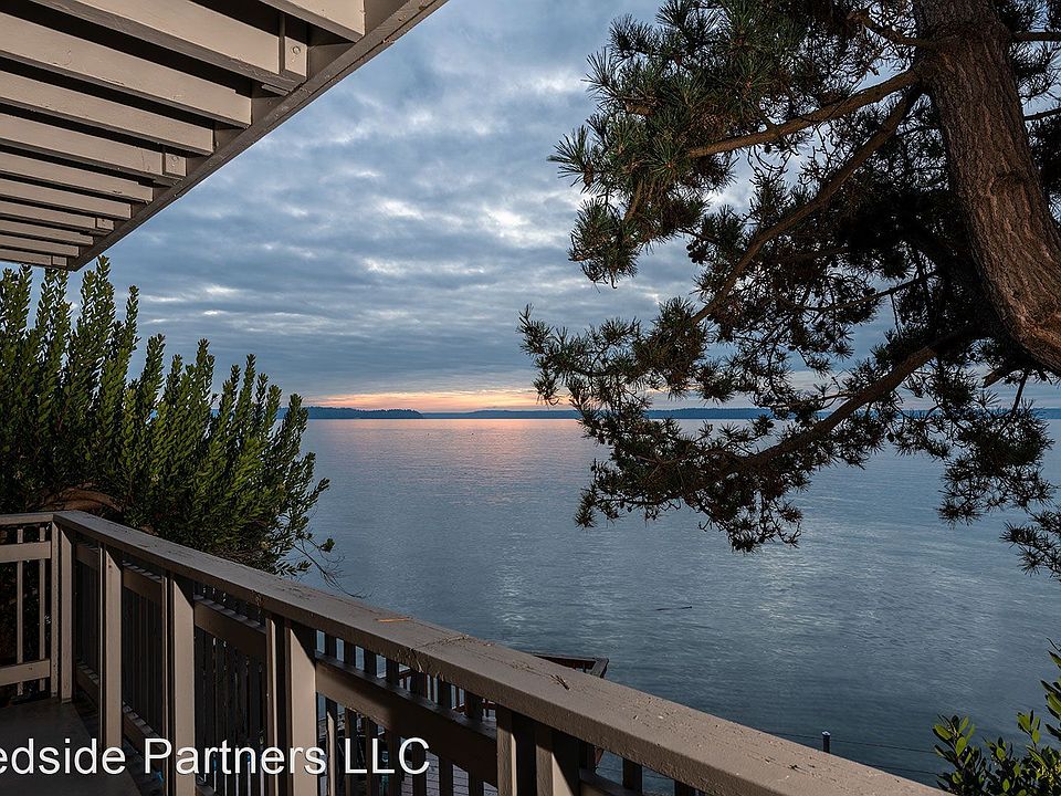 1st image of 3807 Beach Dr SW #11437896