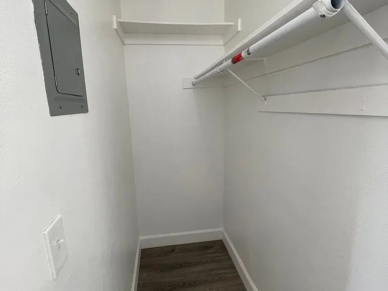 1135 Dawson Ave — Photo 9