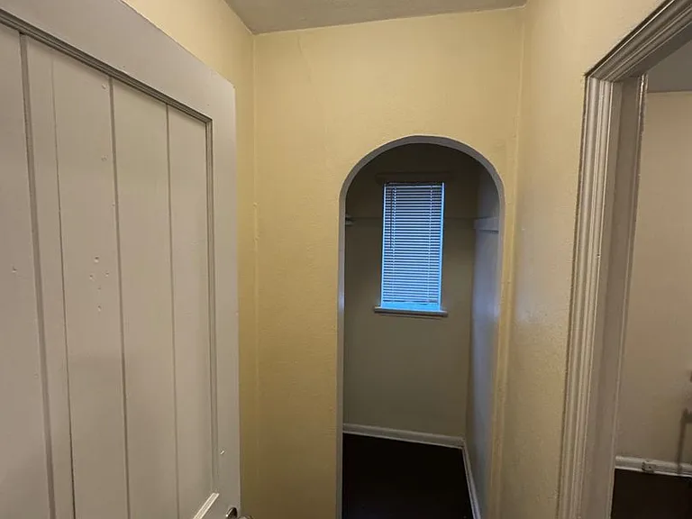 912 Haskell Ave — Photo 8