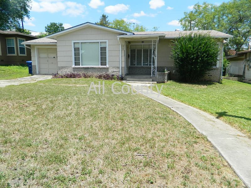 1st image of 615 Sumner Dr