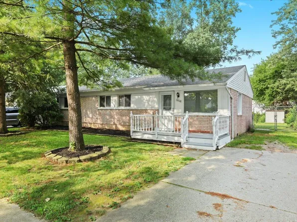 15110 Kerstyn St, Taylor, MI 48180