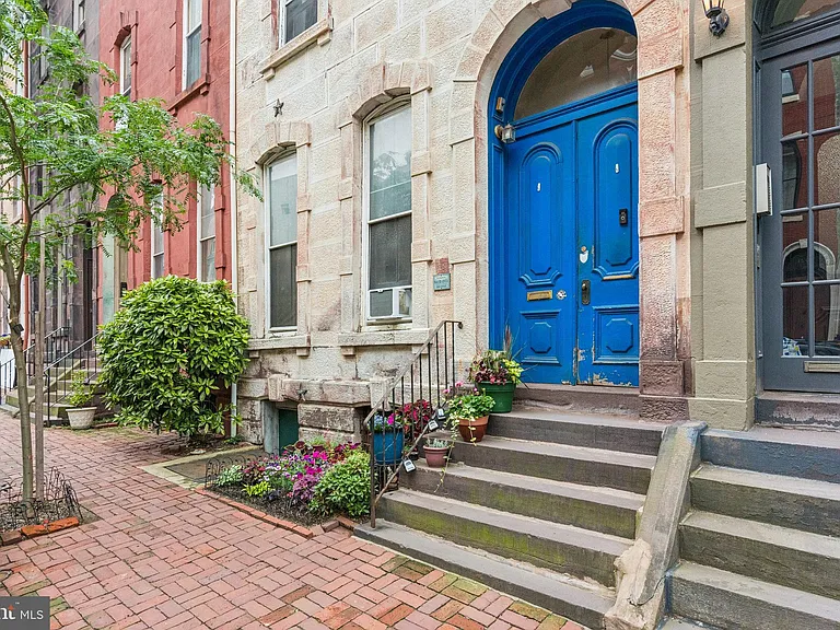2316 Spruce St #1R — Photo 3